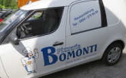 Fahrzeugbeklebung "Pizzeria Bomonti"